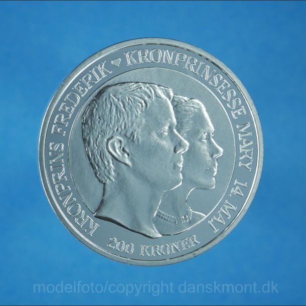 200 Kr. 2004 i slv. - 1 oz slv