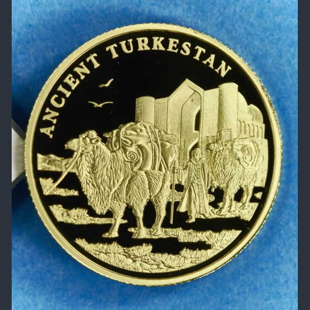 Kasakhstan 100 tenge 2004 guld - Karavane