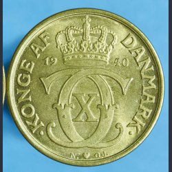 V�rd at vide - M�ntinfo om typeforskelle p� H.C.A. 10 kr i guld og alubronze samt m�ntkvaliteter mm.