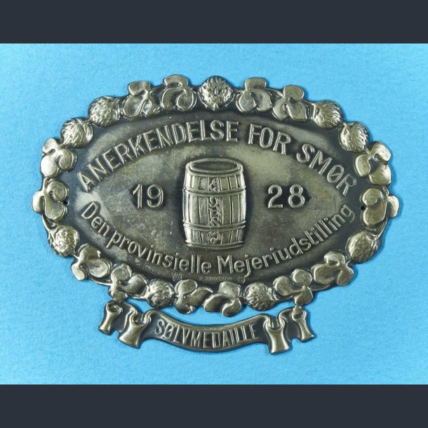 Anerkendelse / slvmedalje for Smr 1928 - skilt i slv