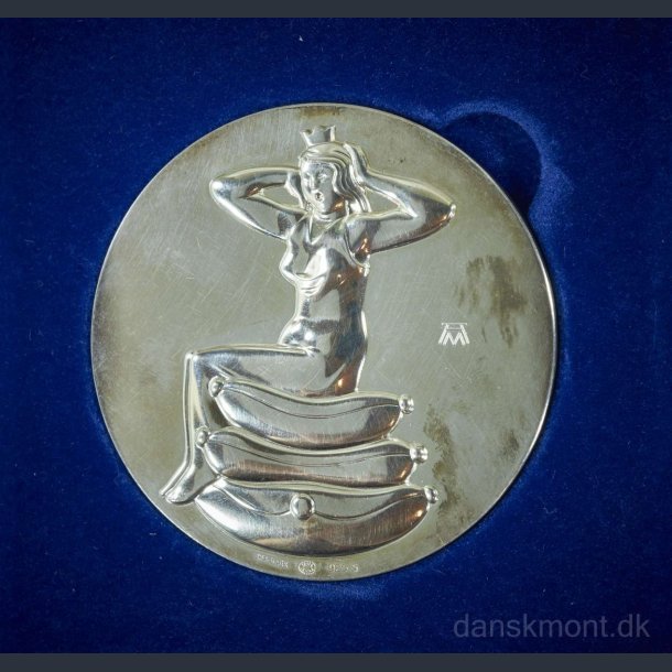 Prinsessen p rten - Stor slvmedalje fra Georg Jensen - Arno Malinowski